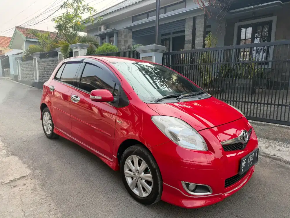 Yaris S limited matic 2011