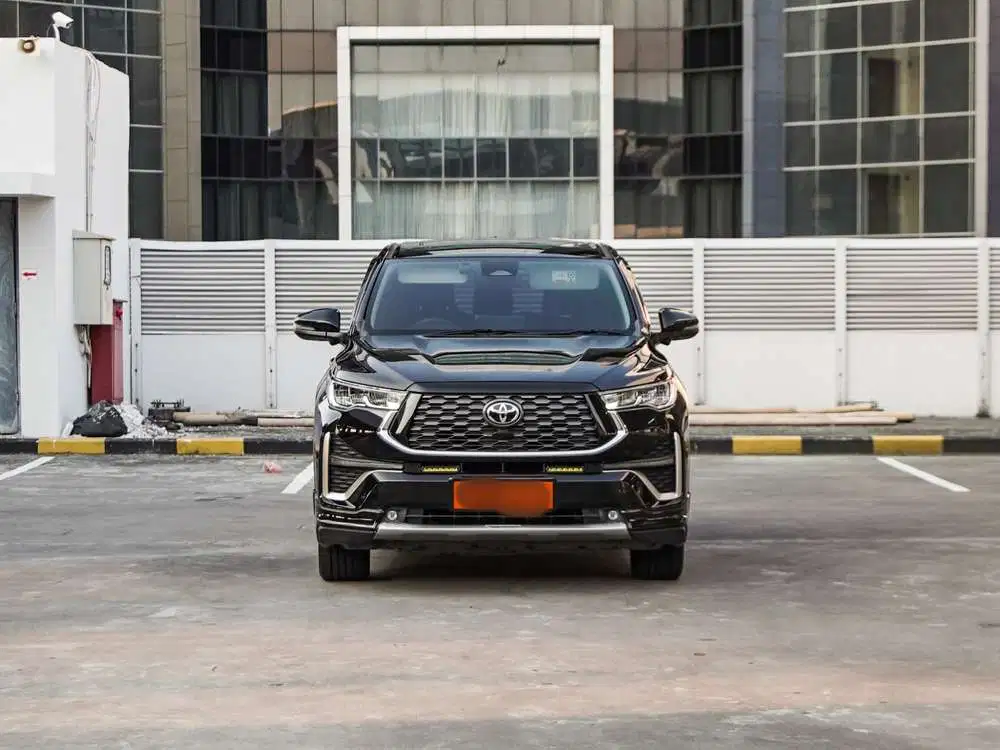 Innova Zenix Q Hybrid Modelista 2024