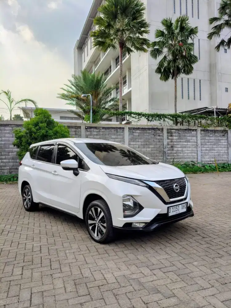 LIVINA VE MATIC 2019