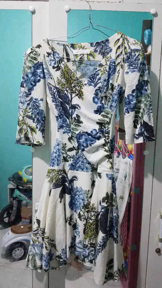 Preloved pakaian wanita