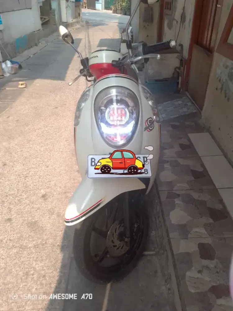 Honda Scoopy 2013