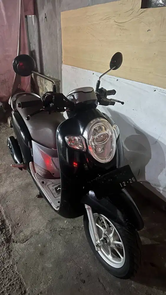 HONDA Scoppy Stylish