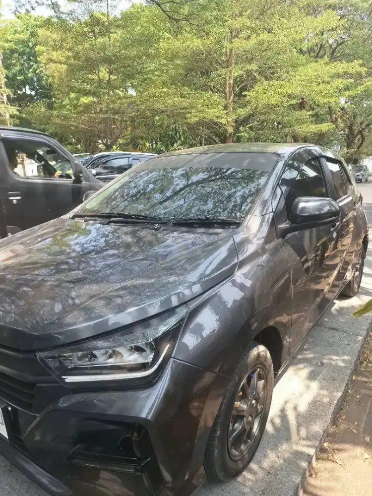 Jual mobil bekas DAIHATSU AYLA