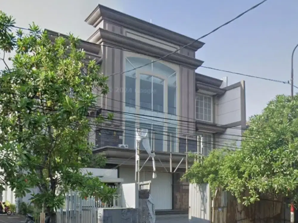Disewakan Gedung Kantor di Jl. Raya Jemursari
