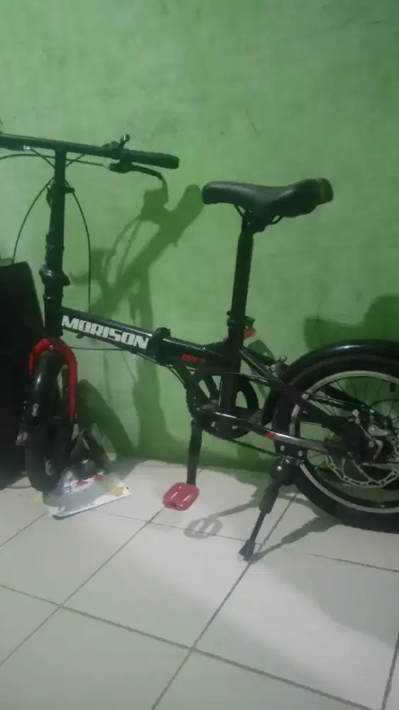 Sepeda lipet morison
