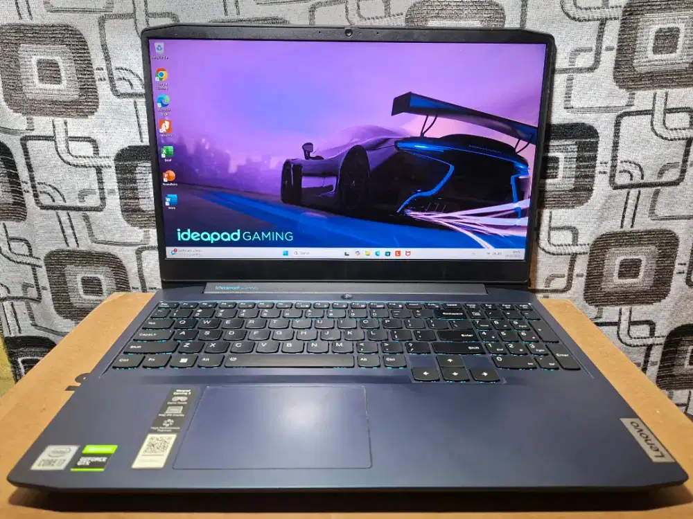 Laptop Lenovo Gaming Core i7 ram 16gb VGA GTX Game Grafis Libas