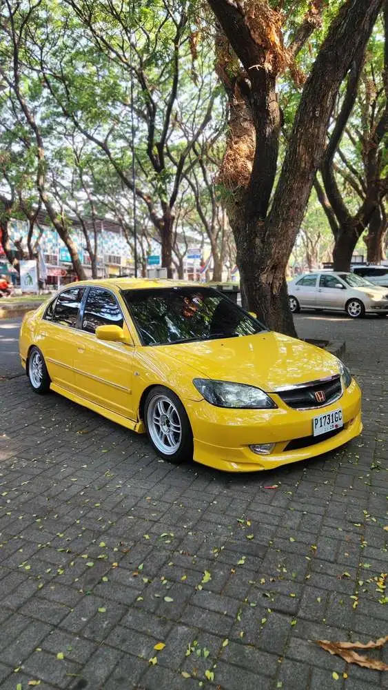 Honda Civic 2004 Bensin