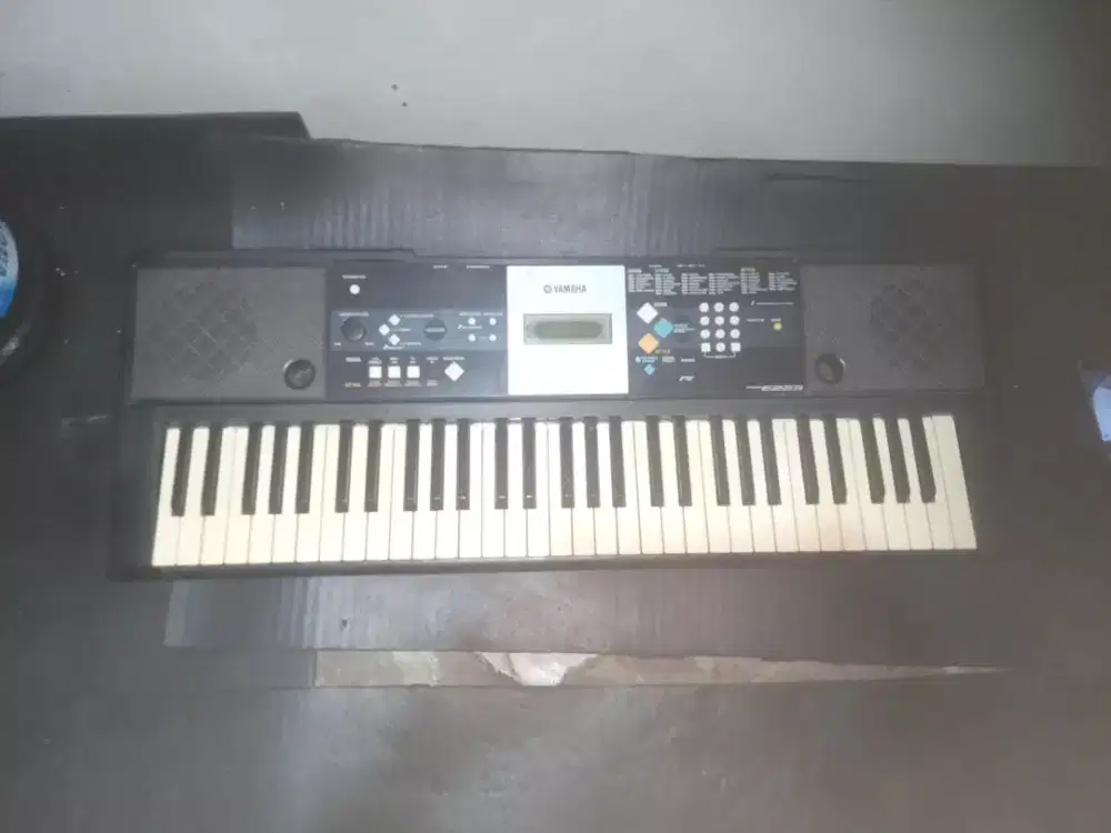 Keyboard Yamaha PSR E 223 second