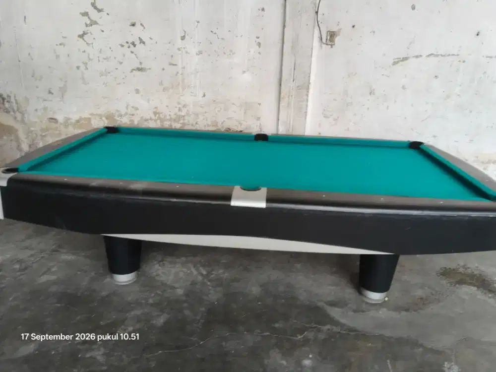 Dijual meja biliar lengkap