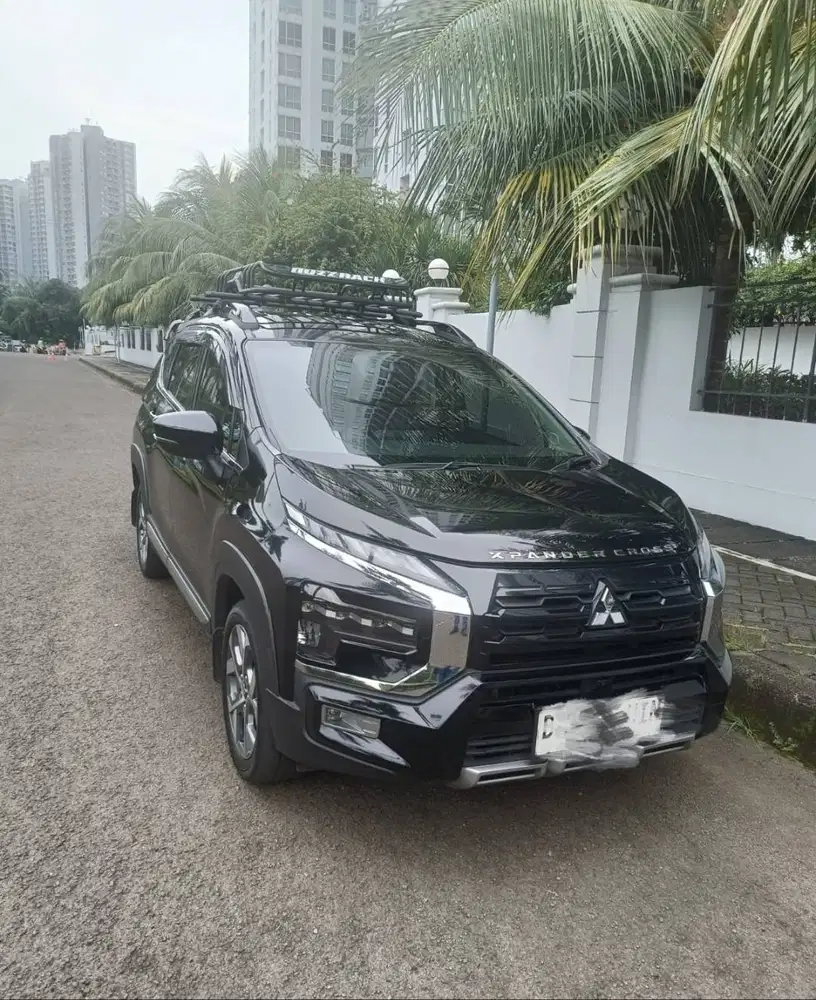 Premium package Xpander cross