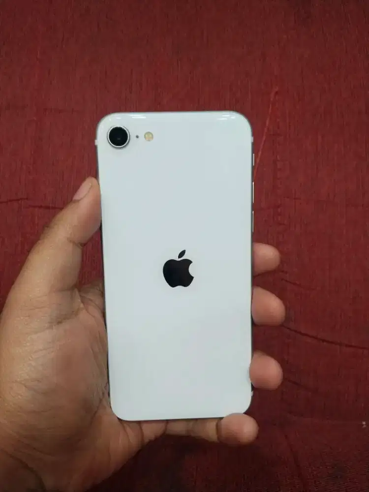 Iphone SE gen 2 128GB beacukai