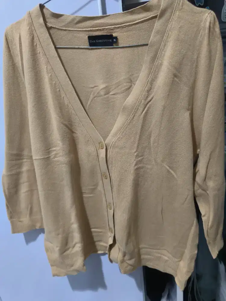 Knita Kaos Wanita/Sweater simple