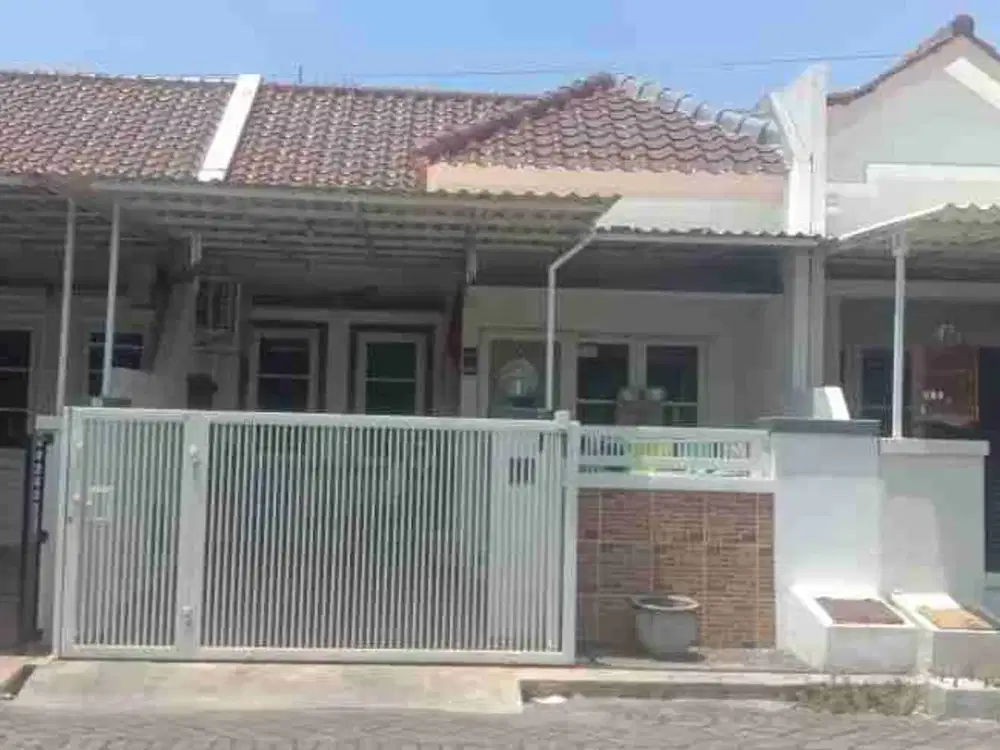 Dijual Rumah di Nirwana Regency Rungkut Siap Huni