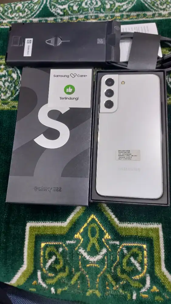 Samsung S22 putih sein 8/128 gb mulus