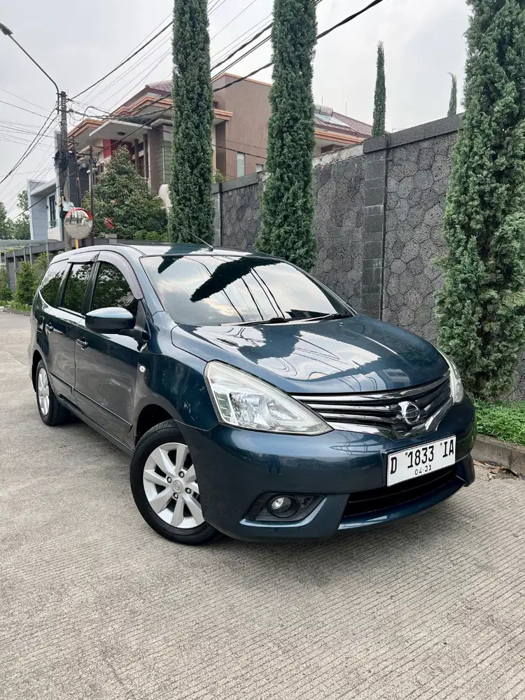 Km 58Rb Nissan Grand Livina XV AT 2014 Istimewa Terawat Pajak Panjang