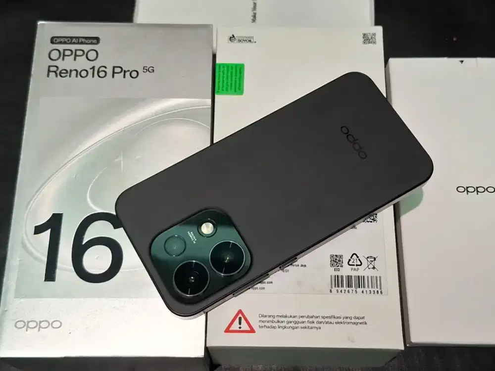 Oppo Reno 16 Pro 12/256Gb