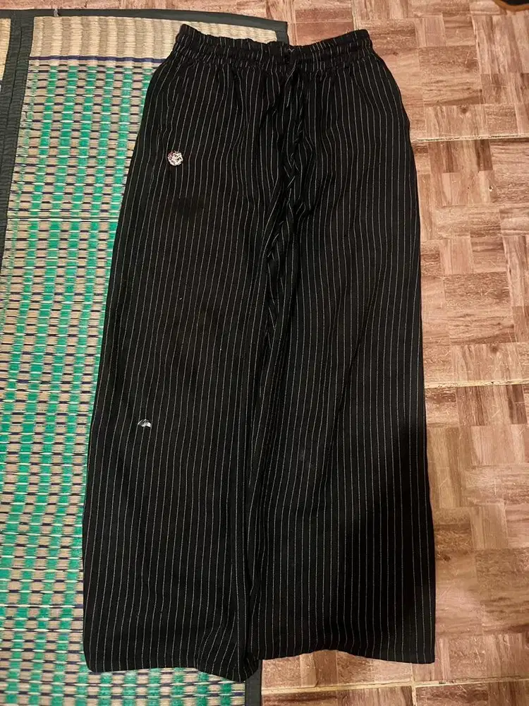 Celana sweatpeants