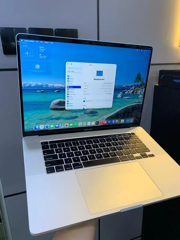 Macbook Pro 2019 16 inch i9 16/1 Tb Silver