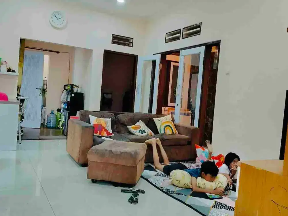 RUMAH MURAH 2LANTAI CIGANITRI BUAHBATU DEKAT YOUMART 850JT NEGO