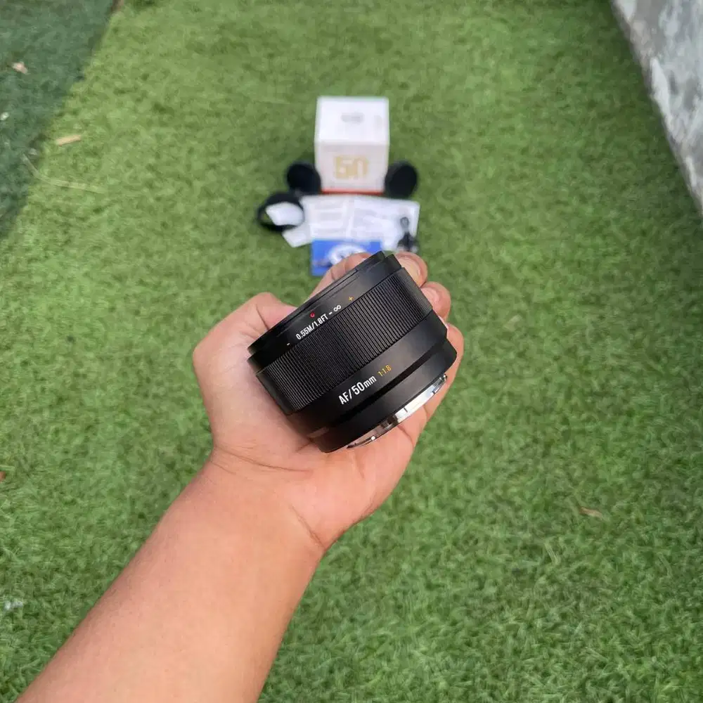 Lensa 7Artisans AF 50mm f1.8 Fullset Dus Box For Sony