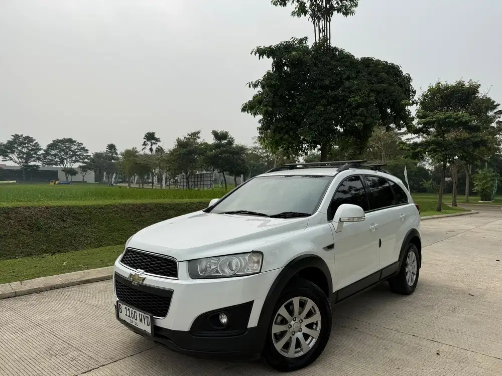 Chevrolet Captiva 2.0 FL2 Automatic Diesel 2015 Putih
