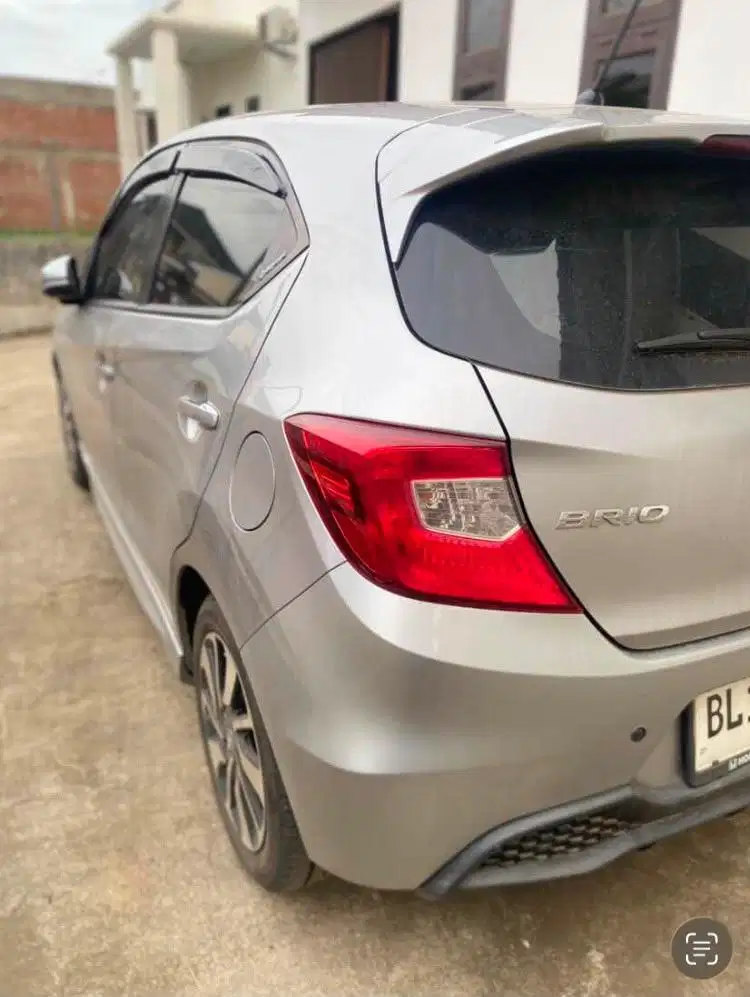 Dijual segera brio