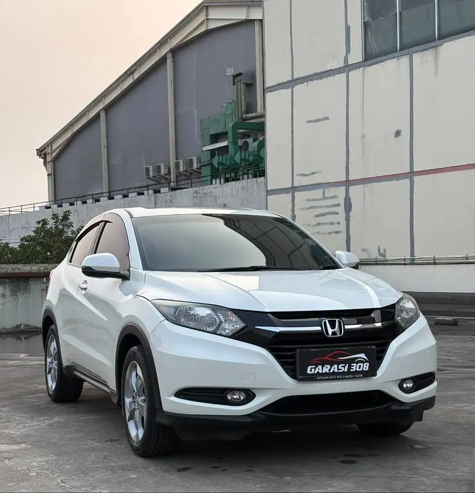 Honda HRV 1.5 E CVT AT 2018 Putih HR-V KM 92 rb record