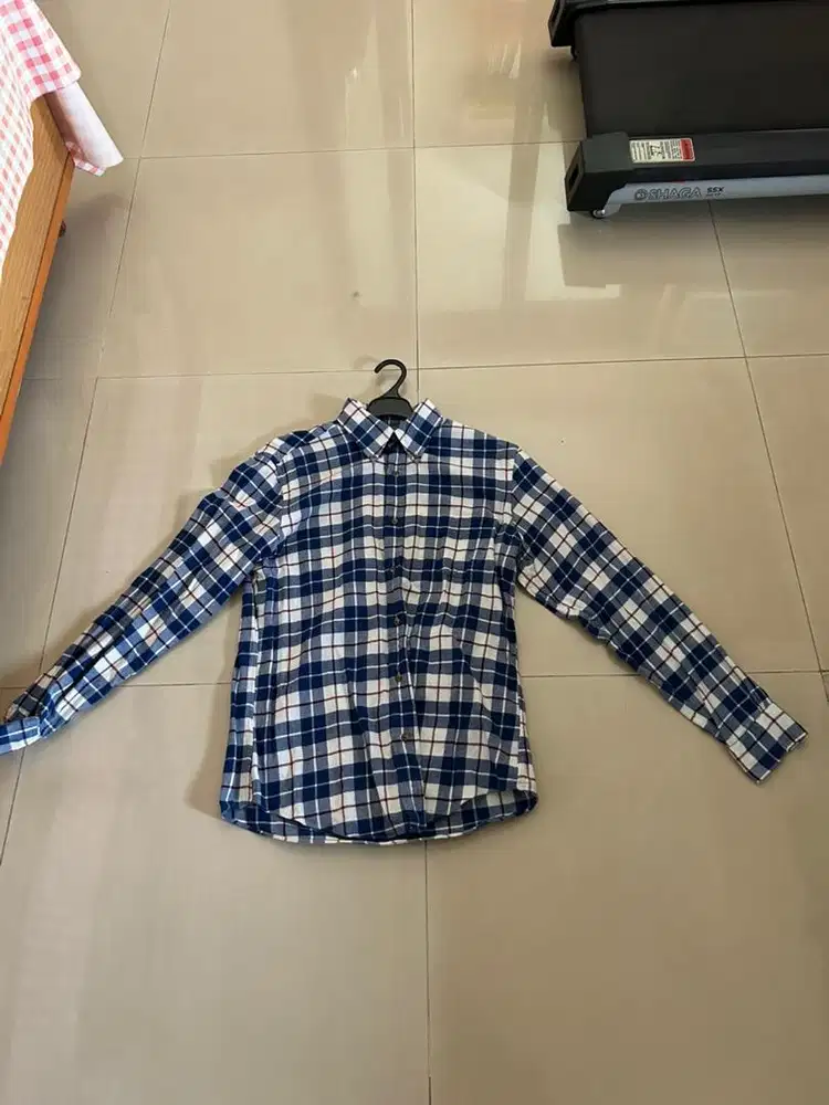 Flannel Biru Ukuran M