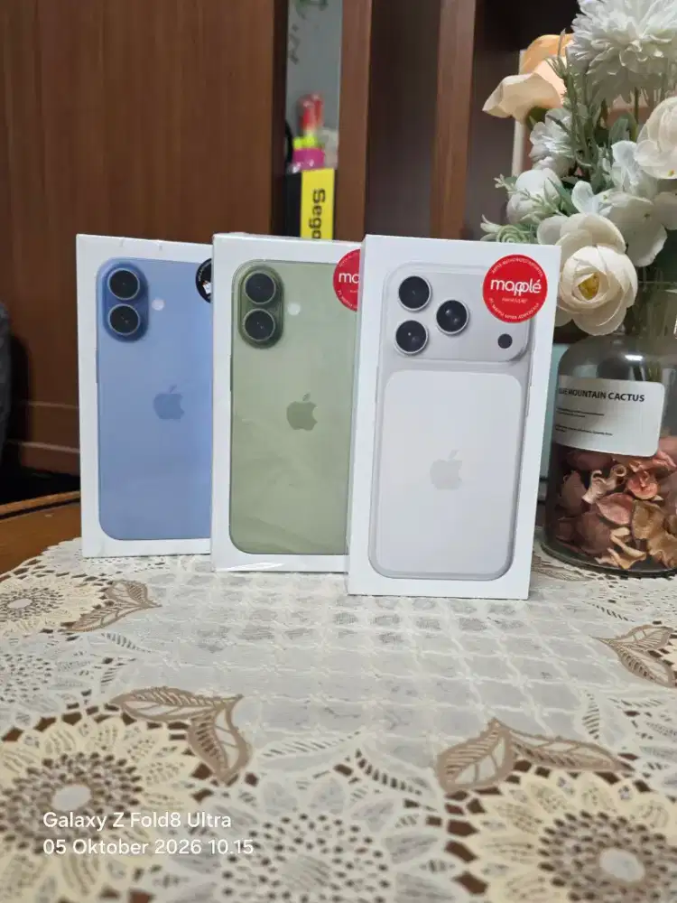 Apple iPhone 17 pro silver newww