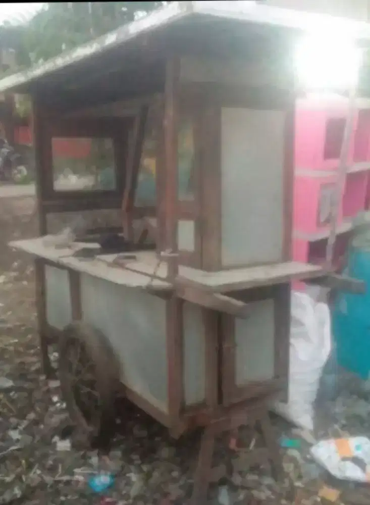 Gerobak soto bekas