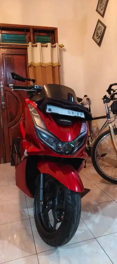 Honda PCX simpanan