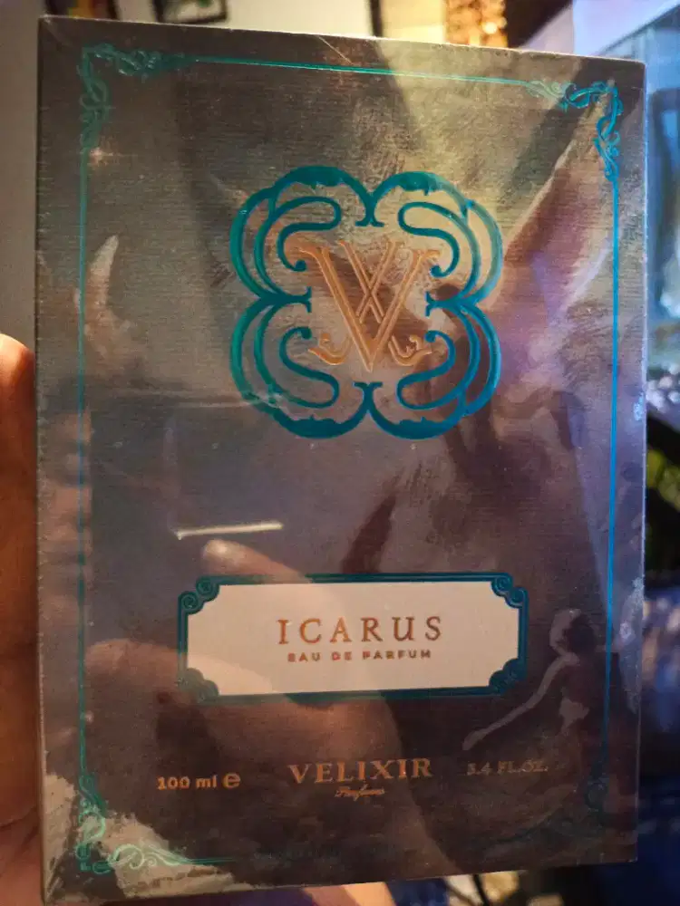 PARFUM ICARUS BNIB