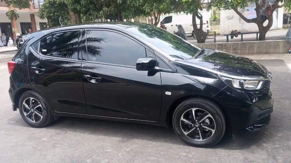 Honda Brio Satya 1.2 E Manual 2025