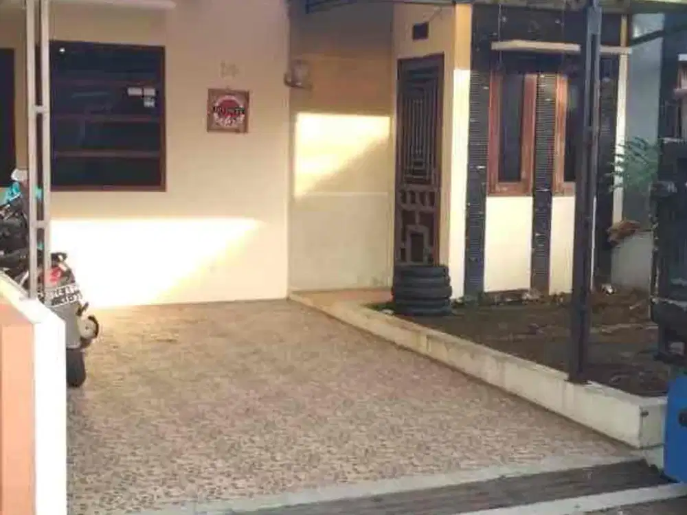 dijual rumah siap huni dalam Cluster One gate di golf raya Cisaranten Wetan Bandung