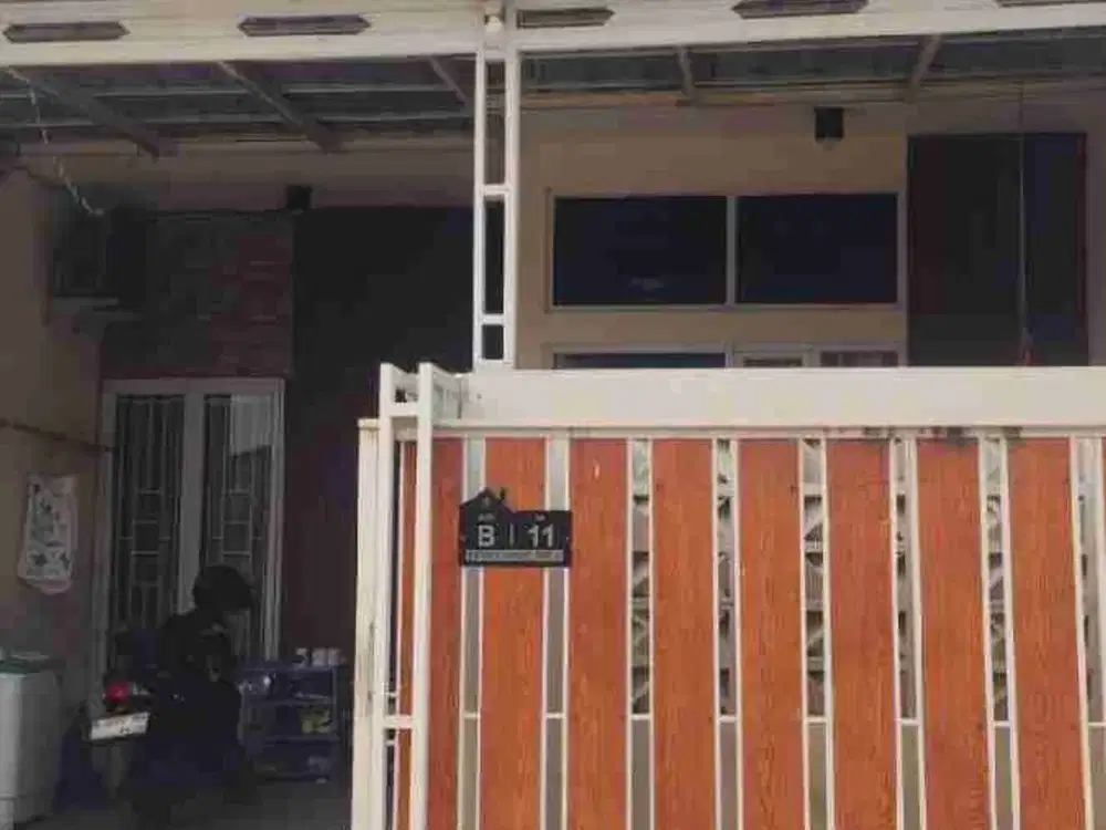 JUAL CEPAT BU RUMAH DI KOMPLEK PERUMAHAN BINTARO SEKTOR 9