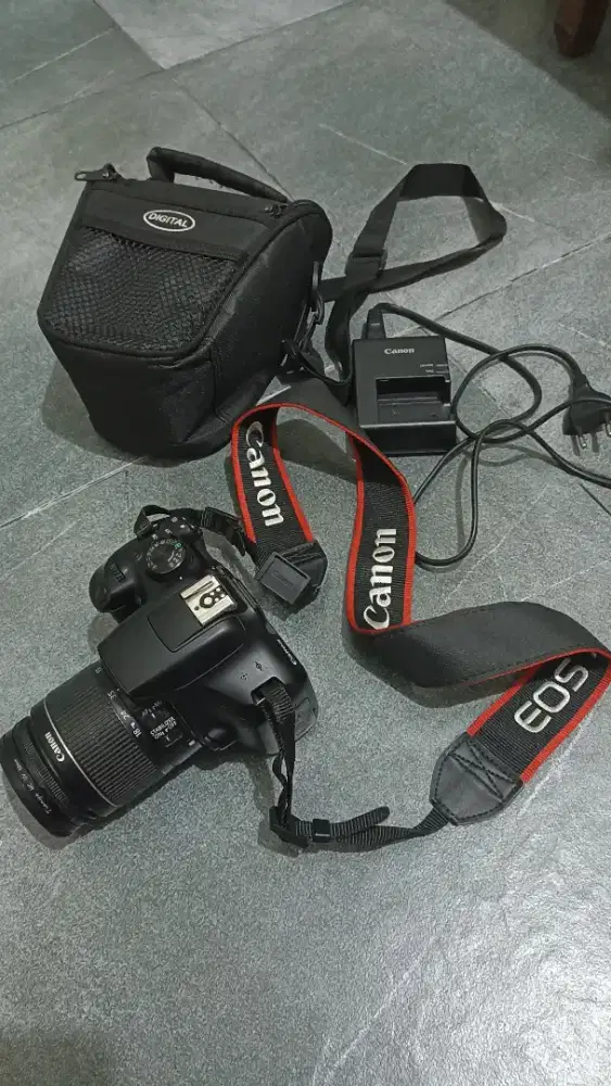 Canon EOS 1300D
