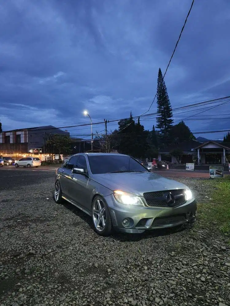 Mercedes-Benz C200 Kompressor 2009 Bensin