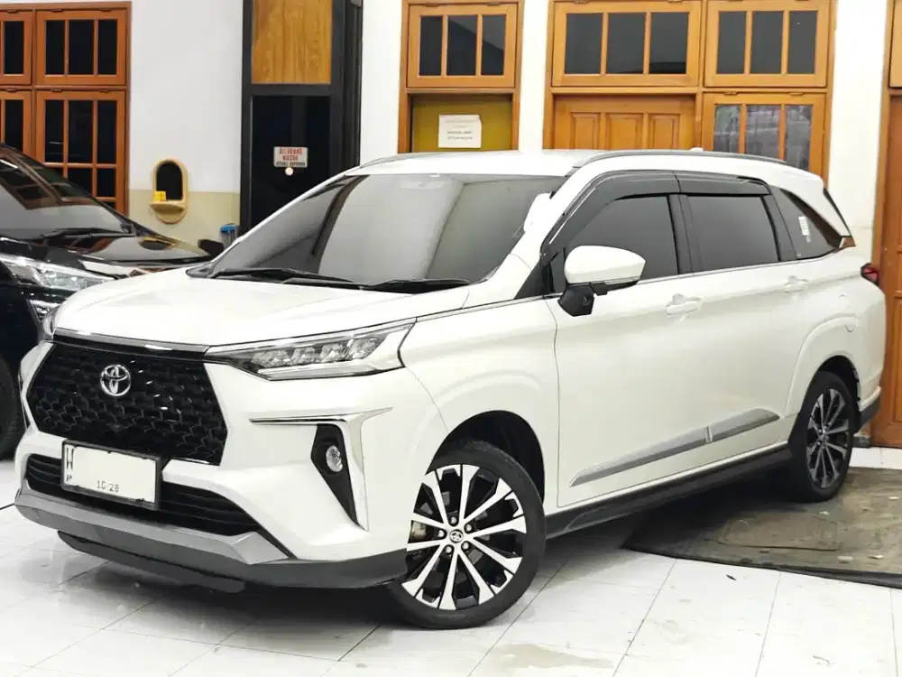 Dp35jt New Avanza Veloz 2023 Q Automatic AT Putih Tss Hybrid EV 2022
