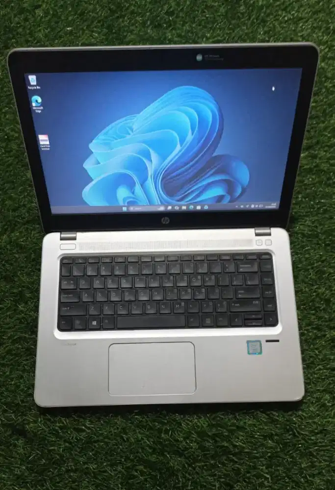 Laptop HP i7 ram 8 gb ssd 256 siap pakai