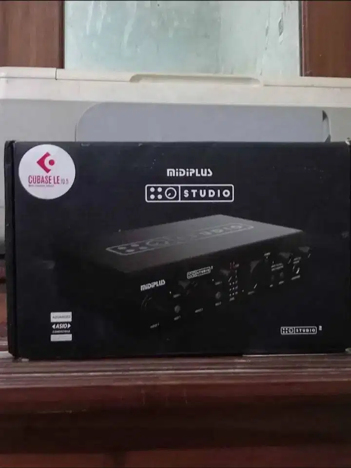 Soundcard Midi Plus Studio 2