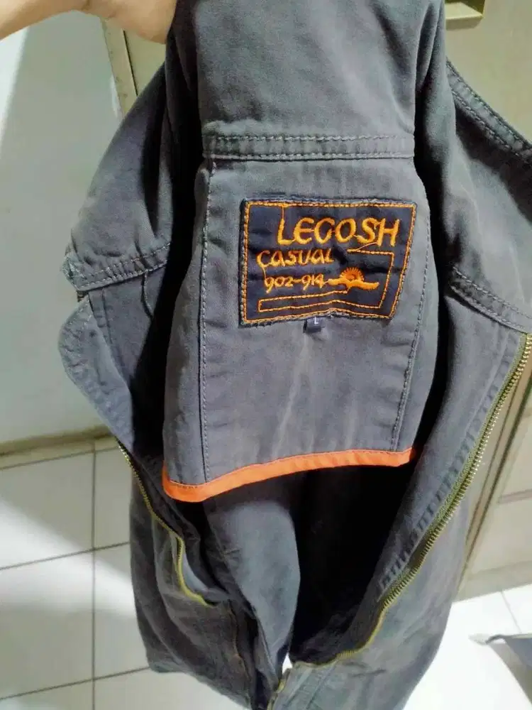 DIJUAL MURAH JAKET BEKAS MERK LEGOSH
