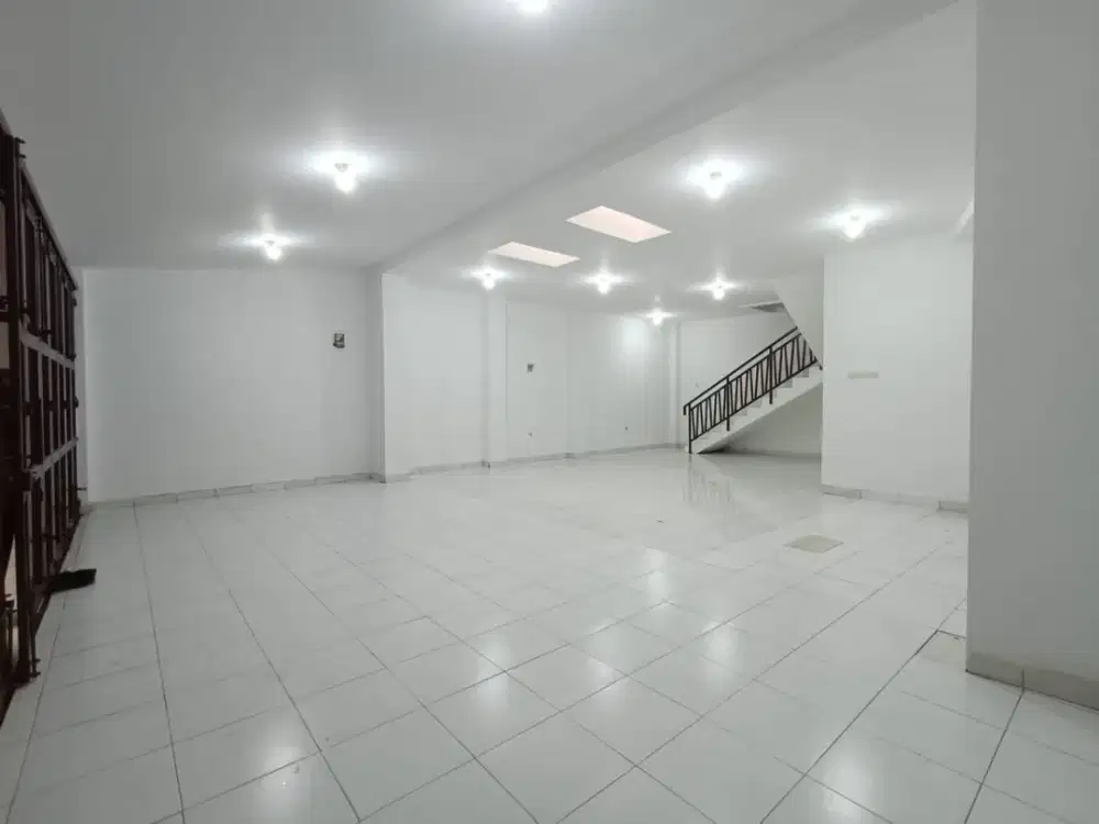 Ruko Mainroad Kopo Jl. Kopo Raya Sebrang CNI