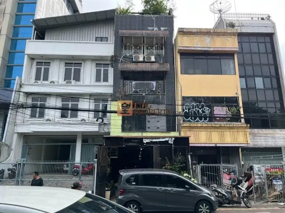 Strategis Jual Ruko 4Lt. Unfurnished di Cideng Jakarta Pusat Akses ke Stasiun Tanah Abang, Rumah Sakit, Transjakarta, Perkantoran & Pintu Tol