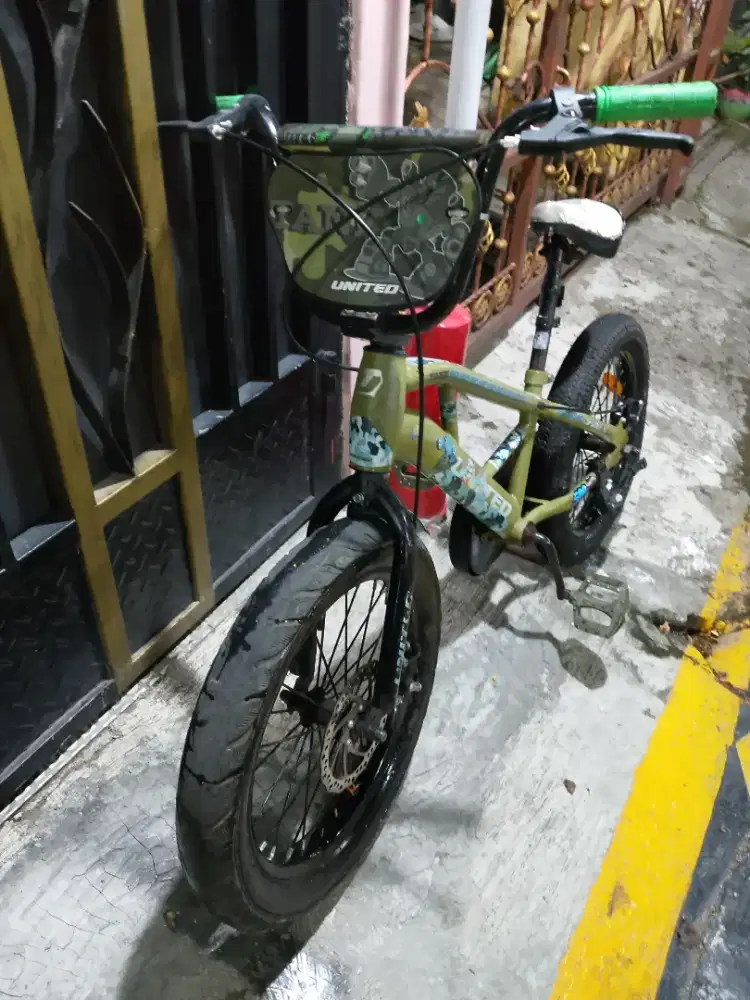 sepeda anak 18 inch merk united