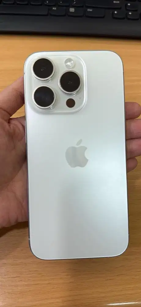 IPhone 15 pro 128gb