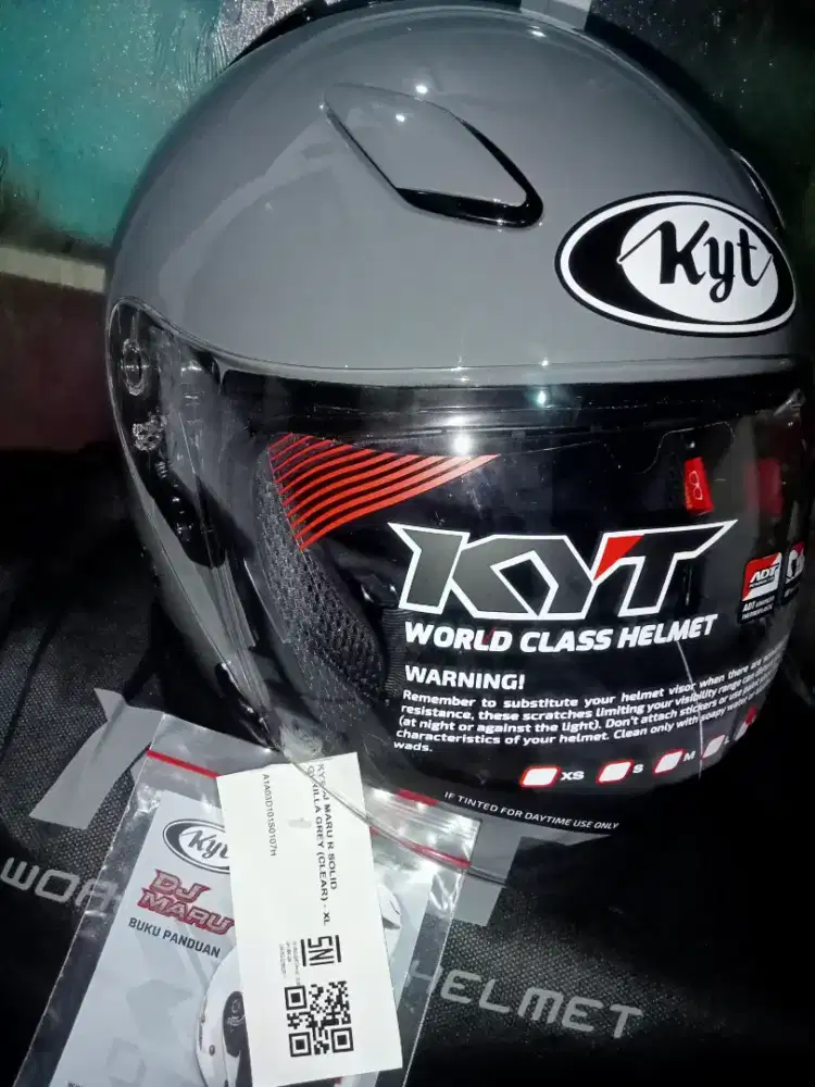KYT dj maru (size XL)