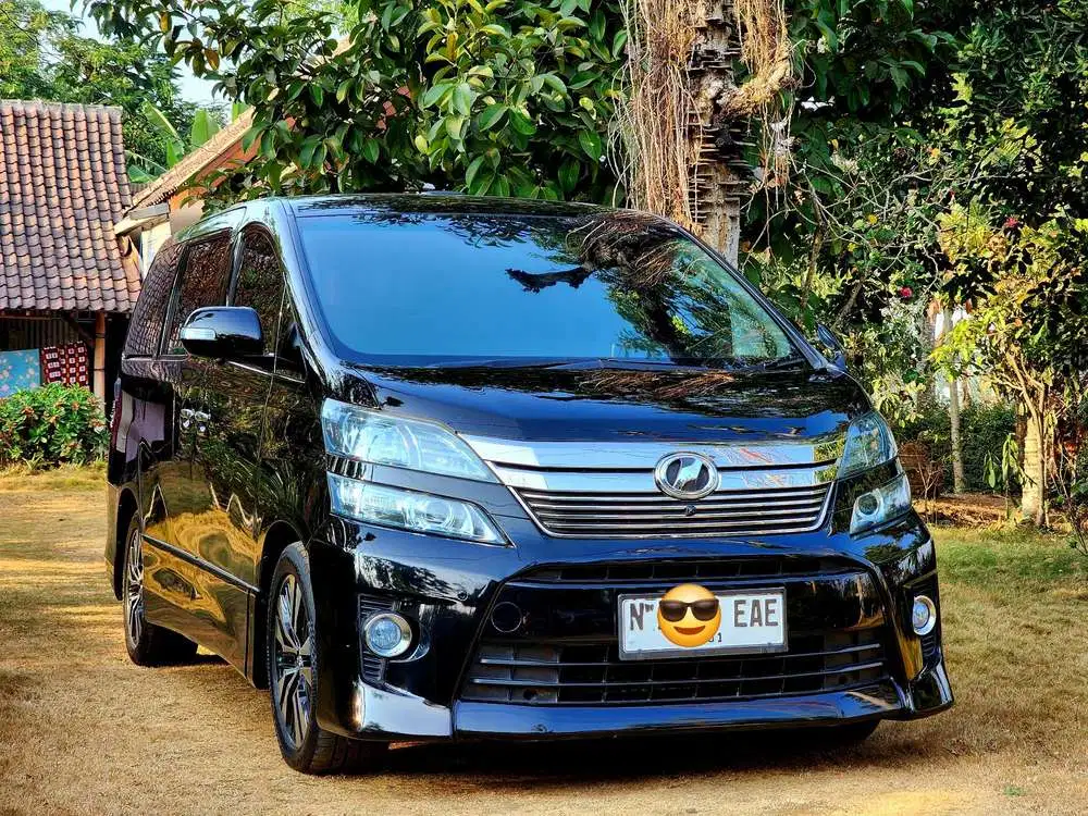 Premium! Toyota Vellfire 2012 2.4 CBU Pajak Baru Fresh Ready to Use