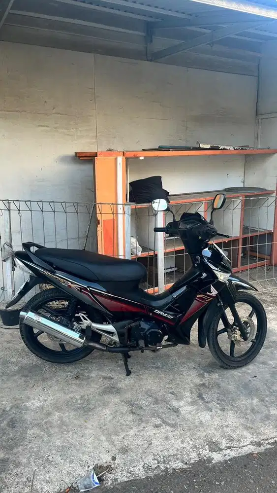 Di jual supra x 125 fi