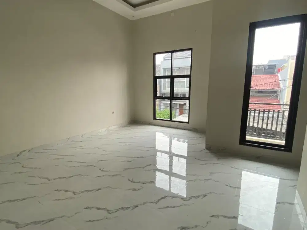 Rumah Baru 3 lantai di Kelapa Gading Cengkir Barat
