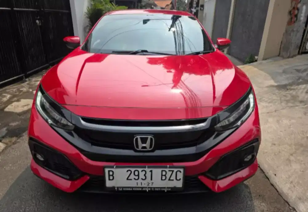 Honda Civic turbo E hatchback 2017 AT merah merona
